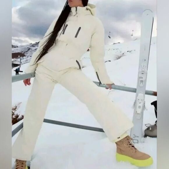 New! Free People Movement All Prepped Ski Suit in sofe sun, size‎ L - Picture 1 of 16